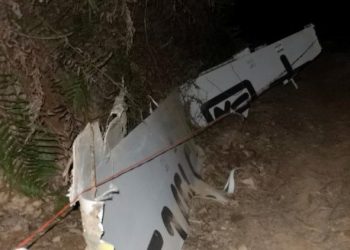 Recuperan una caja negra del avión accidentado en el sur de China