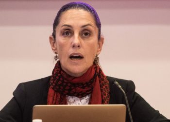 Acusa Sheinbaum de uso hipócrita de la agenda de derechos de las mujeres por parte de la oposición