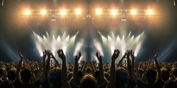 Estas empresas de la industria musical cesarán todas sus actividades en Rusia