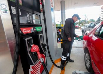 Gobierno capitalino pondrá en funciones un “quién es quién” en los precios de la gasolina