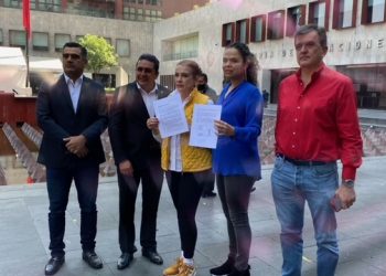 México debe enviar ayuda humanitaria a Ucrania: PAN, PRI y PRD