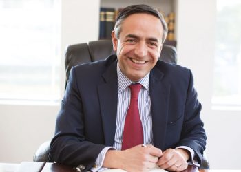 La iniciativa fue presentada por un legislador que dice ser líder sindical, aparentemente ya quedó en la congeladora: Sales Boyolly