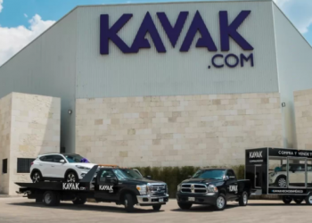 Kavak formalizó el mercado de autos seminuevos: García