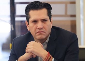 Para revisar y regular contratos no se necesita hacer una reforma a la Constitución: Garza  