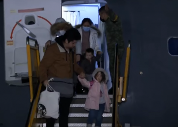 Resalta Ebrard trabajo de Olga García para lograr repatriación de connacionales tras invasión rusa a Ucrania