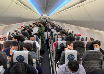 “Familias que estaban en el riesgo de los bombardeos a Kiev estarán pronto en la CDMX”: Ebrard