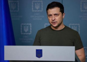 Negociaciones con Rusia buscan lograr reunión con Putin, asegura Zelenski