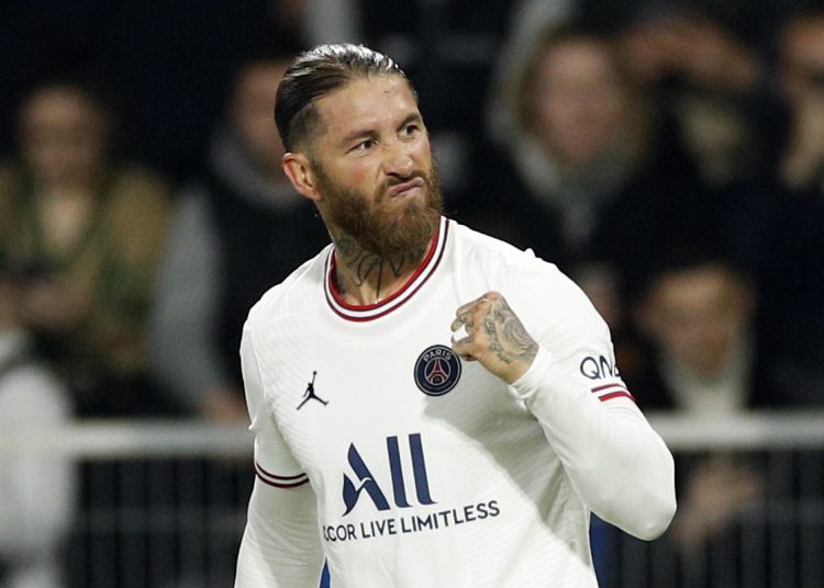Angers (France), 20/04/2022.- Paris Saint Germain's Sergio Ramos celebrates after scoring during the French Ligue 1 soccer match between Angers and PSG in Angers, France, 20 April 2022. (Francia) EFE/EPA/YOAN VALAT