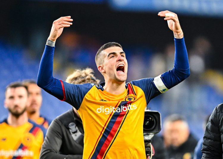 Genoa (Italy), 03/04/2022.- Roma's Gianluca Mancini celebrates after winning the Italian Serie A soccer match between UC Sampdoria and AS Roma in Genoa, Italy, 03 April 2022. (Italia, Génova) EFE/EPA/Simone Arveda