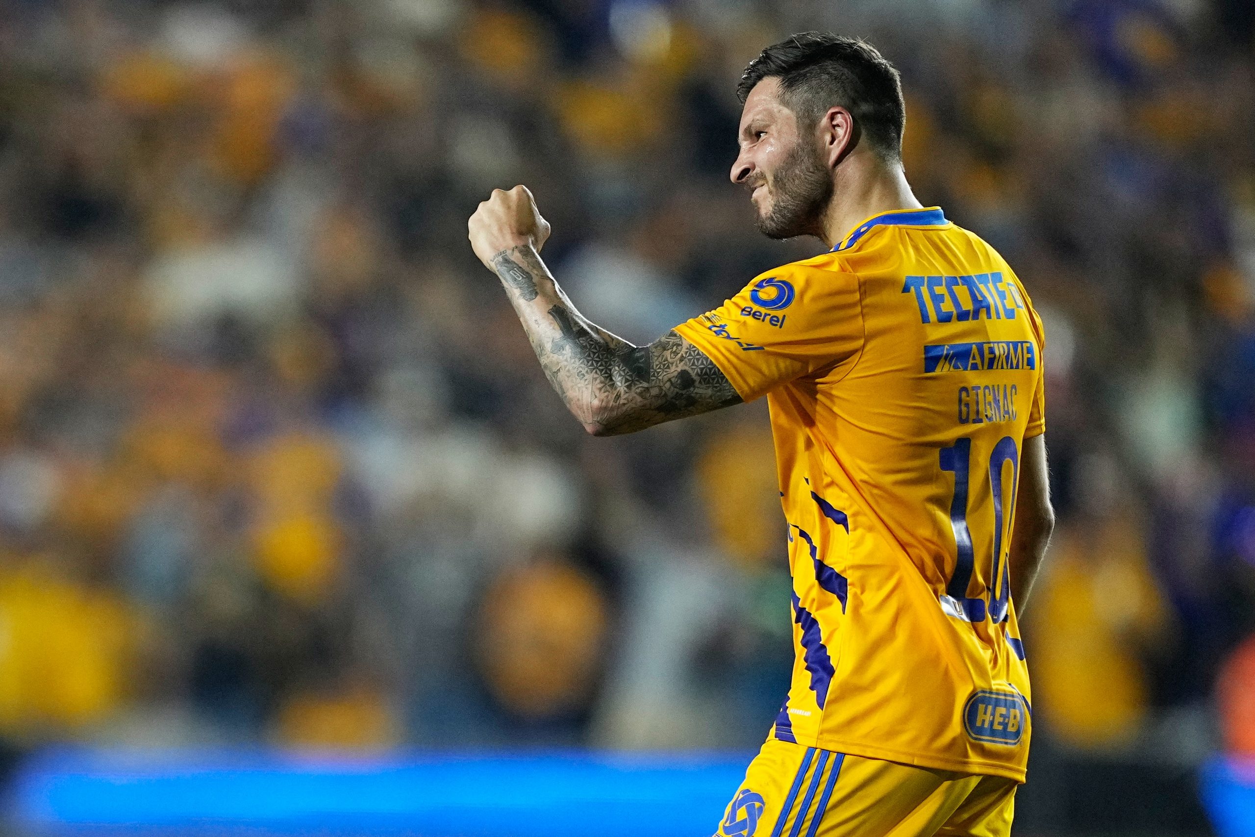 Uruguayo y paraguayo marcan en triunfo de Tigres sobre Toluca - FÚTBOL  MÉXICO