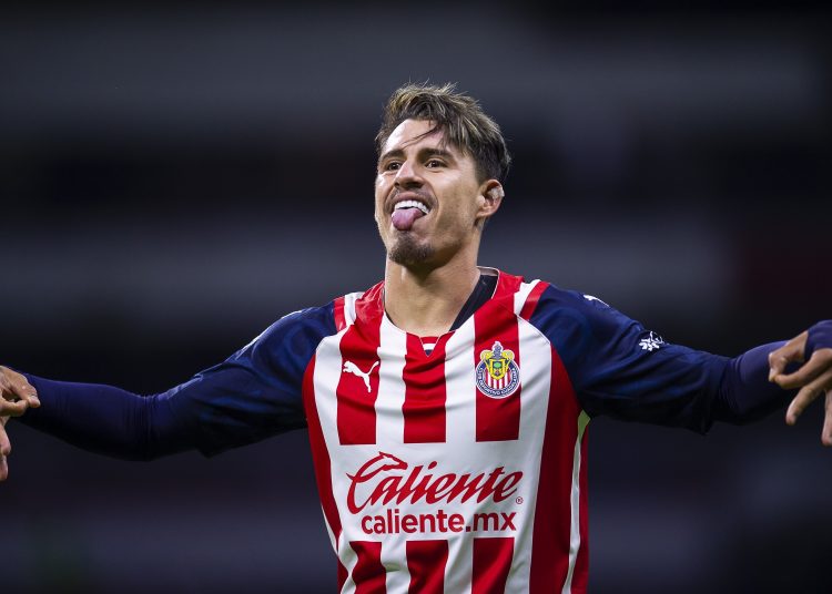 Cristian Calderon celebrates his goal 0-1 of Guadalajara  during the game Cruz Azul vs Guadalajara, corresponding to day 14 of the Torneo Clausura Grita Mexico C22 of Liga BBVA MX, at Azteca Stadium, on April 16, 2022.



Cristian Calderon  celebra su gol 0-1 de Guadalajara durante el partido Cruz Azul vs Guadalajara, correspondiente a la jornada 14 del Torneo Clausura Grita Mexico C22 de la Liga BBVA MX, en el Estadio Azteca, el 16 de Abril de 2022.