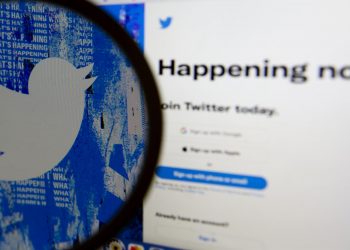 El fundador de Twitter dice que Elon Musk es la “solución” para la plataforma