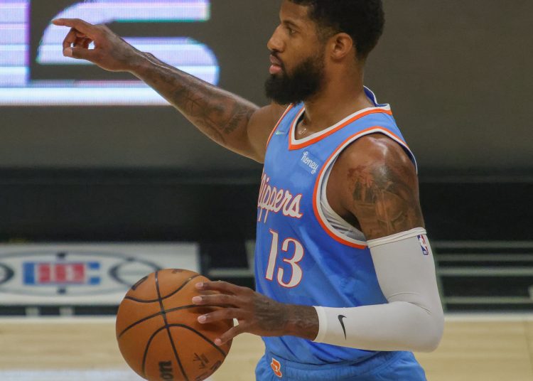 Paul George #13 de LA Clippers, en una fotografía de archivo. EFE/Phillip Kim