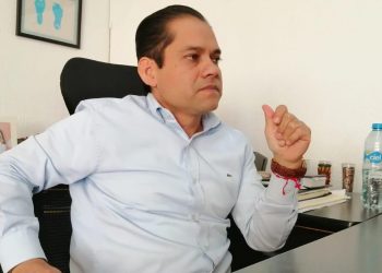 Intentona de bomba busca prolongar a Jasso Díaz como titular