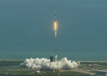 Despega con éxito la primera misión privada espacial a la EEI