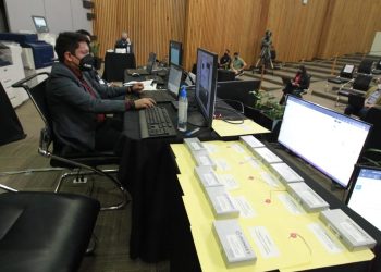 Inician las votaciones desde el extranjero para la Revocación de Mandato