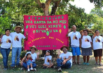 En Oaxaca se crea la Escuelita del cacao, para cultivar en los niños de la Mixteca y la Sierra Sur el amor por la semilla