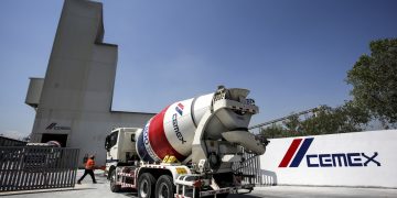 Cemex gana 198 millones de dólares en el primer trimestre