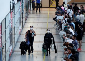 Chile dejará de pedir vacunación y PCR a extranjeros que ingresen al país