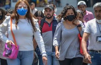 Vocero de la UNAM comenta los riesgos de no usar cubrebocas en espacios abiertos