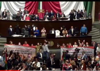 Sube a 498 asistencia de diputados; decretan receso para ver si se excusa Margarita Zavala