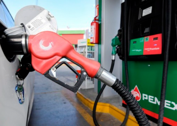 Alerta por la gasolina y la deuda: El duro pronóstico del IMEF para la economía en México