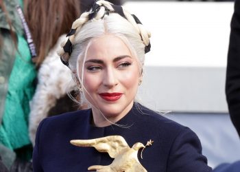 Lady Gaga lanzará tema para la película Top Gun: Maverick