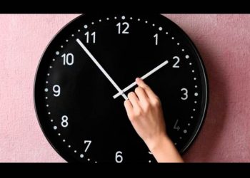 Diputados posponen hasta septiembre discusión sobre el Horario de Verano