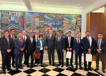 México incrementará producción de vacunas: Ebrard