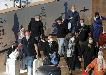 Israel elimina la obligatoriedad de usar mascarilla en interiores