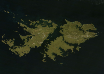 Argentina pide a Reino Unido diálogo y abandonar presencia militar en Malvinas