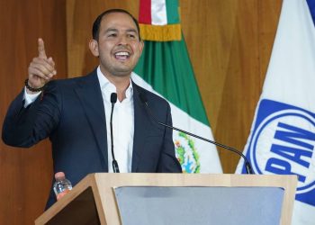 Secretario de Gobernación rompe el orden constitucional, desvía recursos y acredita falsa austeridad: Marko Cortés