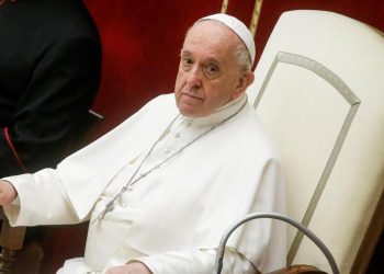 Papa Francisco vuelve a suspender su agenda por el dolor en la rodilla