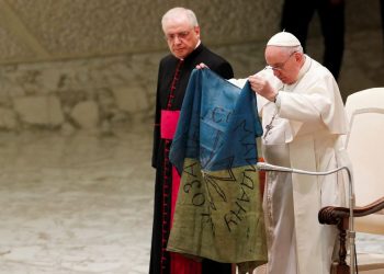 Embajador ucraniano ve al papa como un socio que quiere parar la guerra