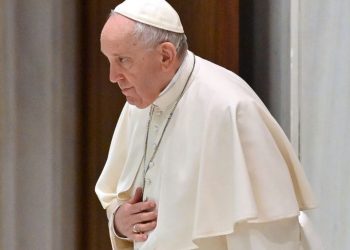 Papa Francisco se une al llamamiento de Guterres para una tregua en Ucrania