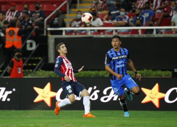 Monterrey vence 3-1 a Chivas en duelo pendiente de la jornada 12