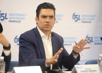 La oposición abandonó la Cámara ya que no había manera de votar, ni a favor o en contra