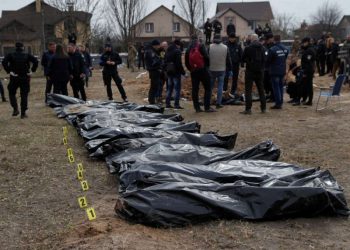 Ucrania investiga 5 mil 600 casos de presuntos crímenes de guerra rusos