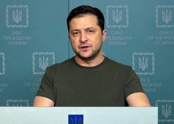 Zelenski advierte que será una semana tensa por operaciones rusas al este de Ucrania