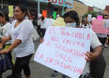 Marchan por casos de feminicidio y desaparición en Chiapas
