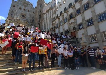 Estudiantes protestan contra Guardia Nacional tras muerte de joven en Guanajuato