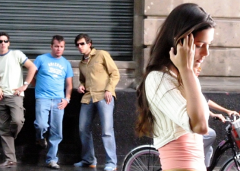 Chiflidos, insinuaciones o tocamientos podrían sancionarse con penas de hasta 20 años