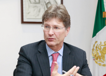 Nos debe de servir la experiencia de los 80, para reconocer que el rumbo del país no es el correcto