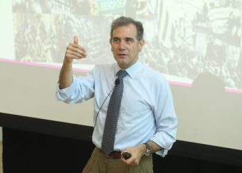 El sistema electoral mexicano es referente a nivel mundial; Córdova