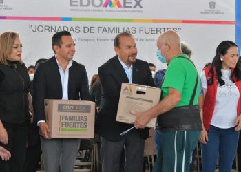 Entregan gobierno estatal y de Atizapán de Zaragoza mil despensas a familias