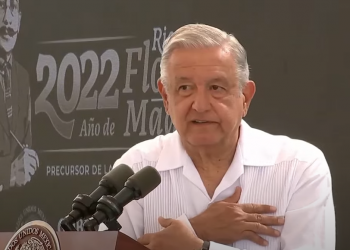 López Obrador insistirá a EU en regularizar a los mexicanos indocumentados
