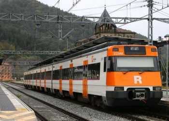 Accidente de Tren en Barcelona deja un muerto y 85 heridos