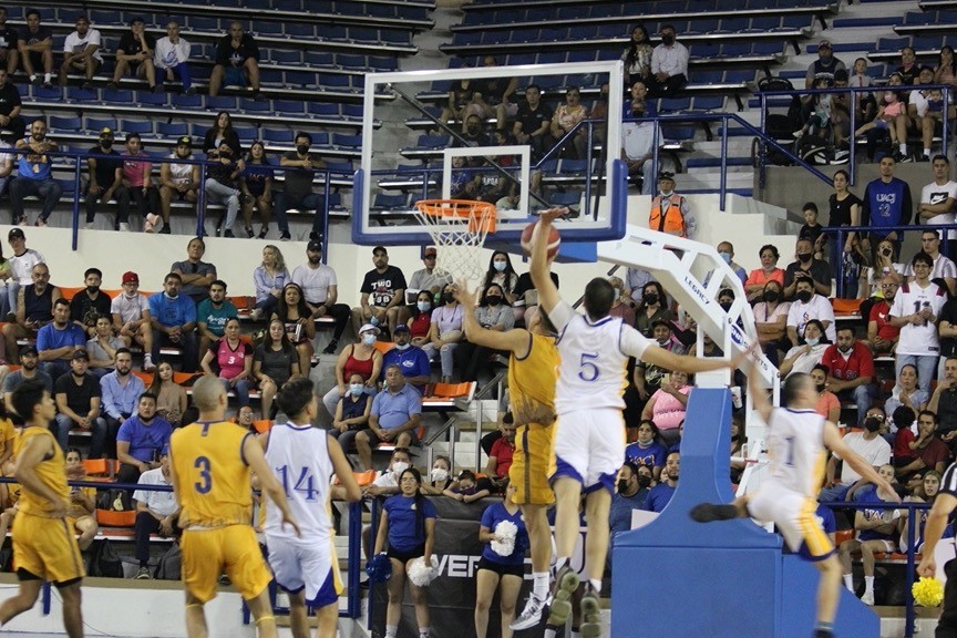 La UPAEP se lleva los oros en el basquetbol de la Universiada Nacional -  Enfoque Noticias