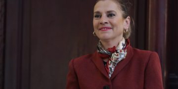 Llega Beatriz Gutiérrez Müller a Washington para celebraciones del 5 de Mayo