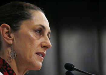 Sheinbaum promete internet gratis en escuelas y 30 mil puntos WiFi en CDMX